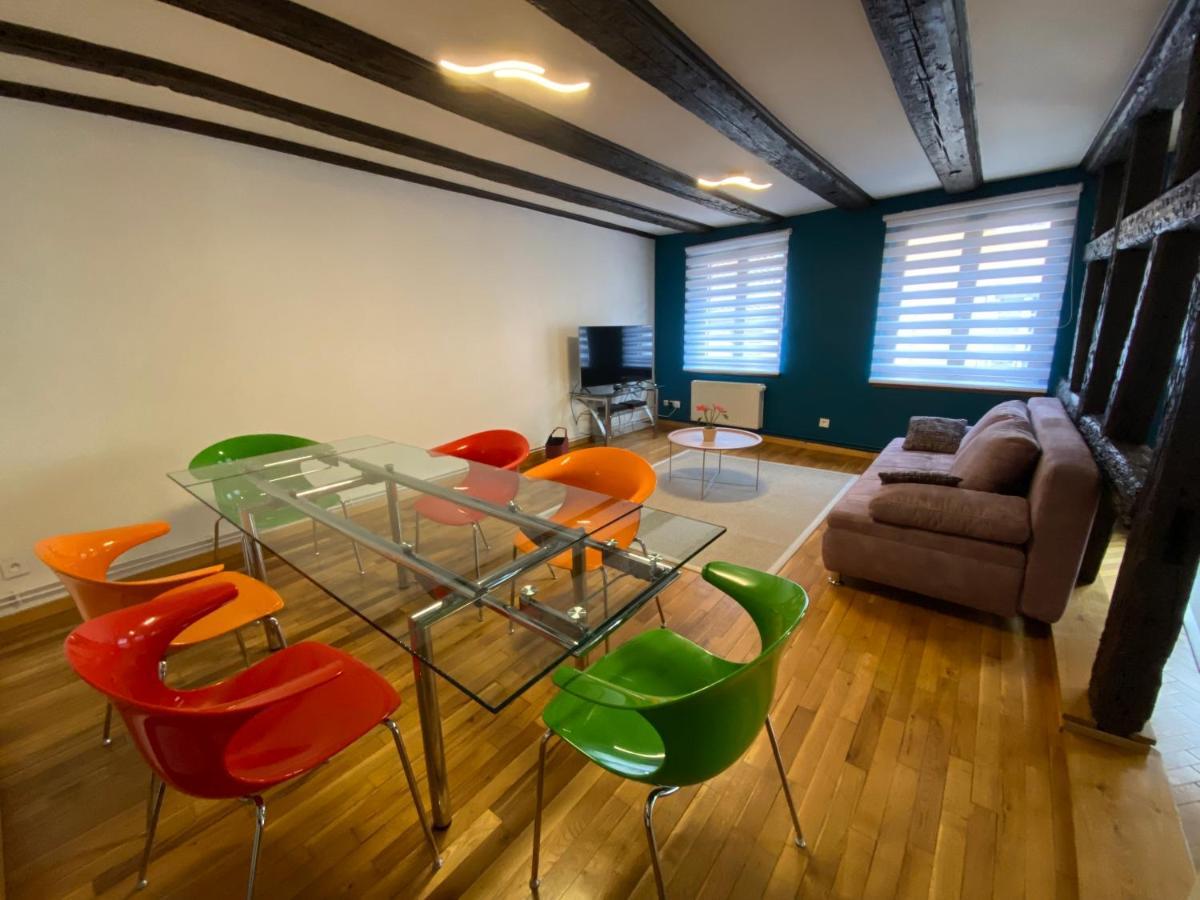 Apartment Spacieux - Coeur Historique De La *