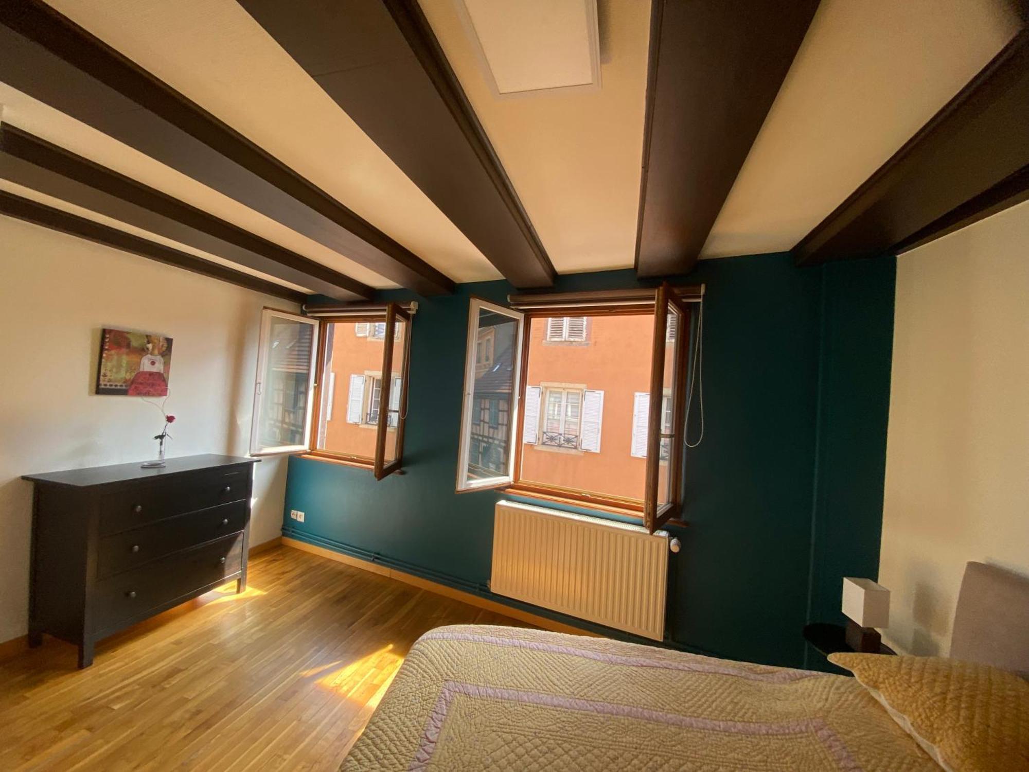 Apartment Spacieux - Coeur Historique De La